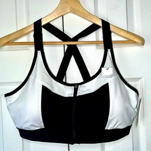 NWT DSG front close sports bra medium support Sz XL